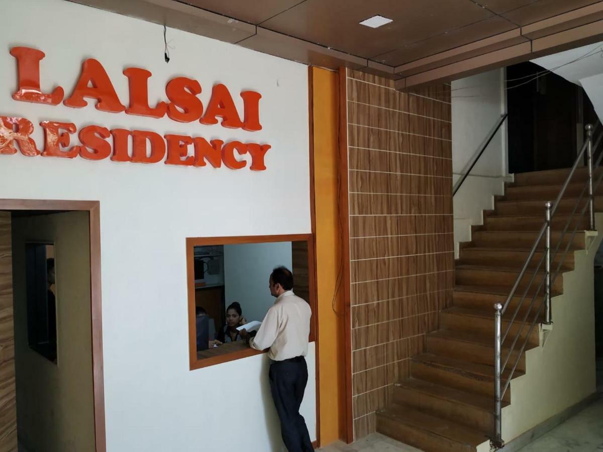 Lalsai Residency Andheri Mumbai Exterior photo